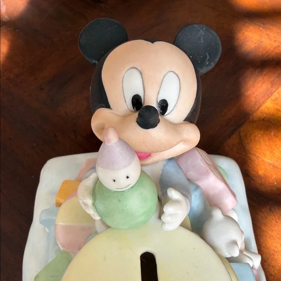 Mickey Mouse Ceramic Coin Bank - Picture 5 of 6